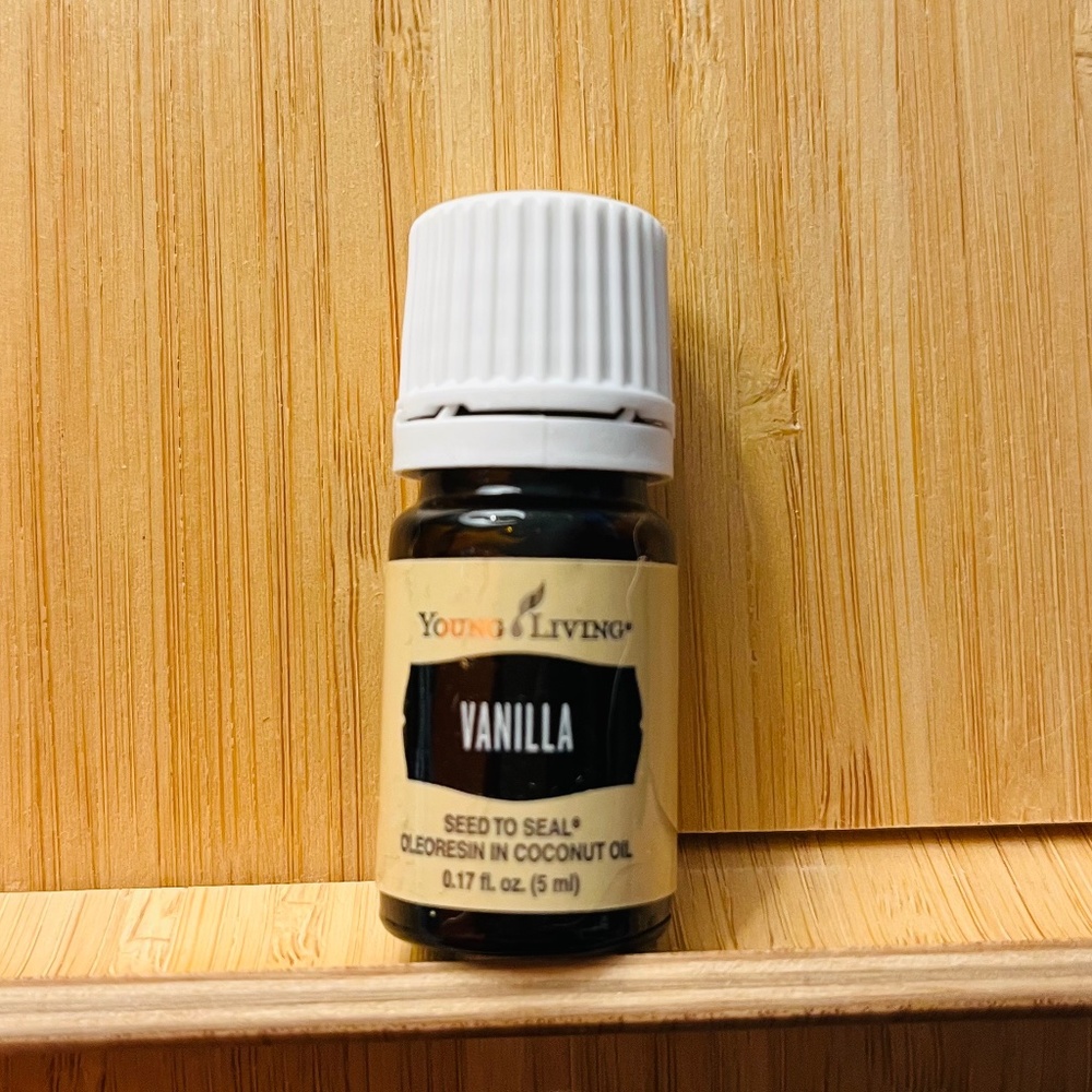 Young Living Vanilla Essential Oil - NEW 5ml